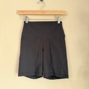 Yogalicious Size Small Black High Waisted Biker Shorts 6 Inch Inseam